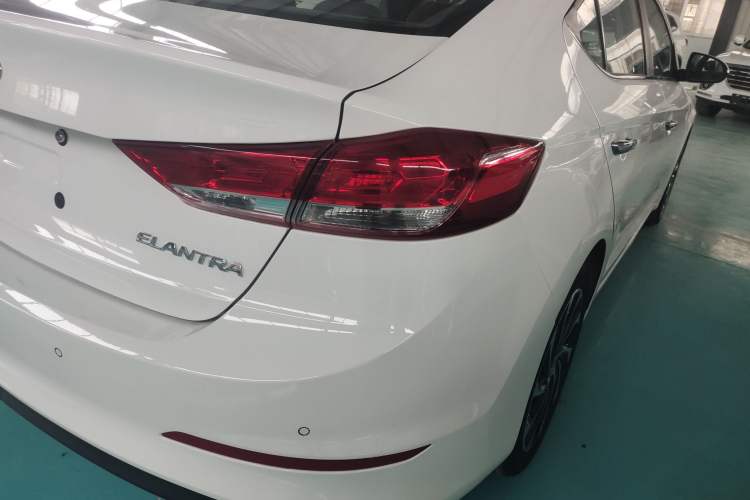 Used Hyundai Elantra (6th Generation / Lingdong) 2019 1.5L CVT ZhiXuan – Elite Version Exterior 3