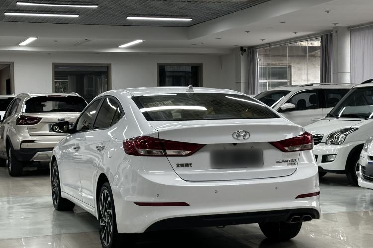 Used Hyundai Elantra (6th Generation / Lingdong) 2019 1.4T Dual-Clutch Xuan Dong · Dynamic Model Exterior 3