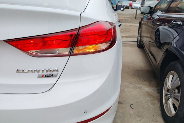 Used Hyundai Elantra (6th Generation / Lingdong) 2019 1.4T Dual-Clutch Xuan Dong · Dynamic Model Exterior 3