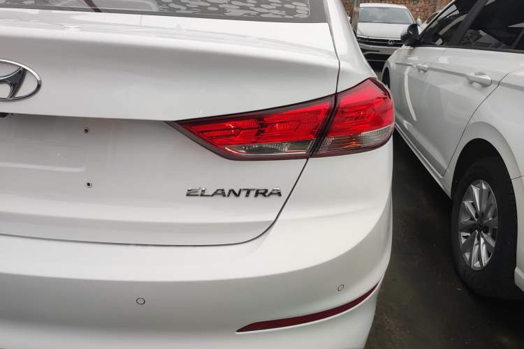 Used Hyundai Elantra (6th Generation / Lingdong) 2019 1.5L CVT ZhiXuan – Elite Version Exterior 3
