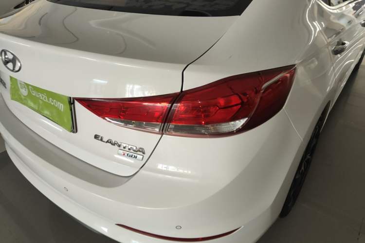 Used Hyundai Elantra (6th Generation / Lingdong) 2019 1.4T Dual-Clutch Xuan Dong · Dynamic Model Exterior 3