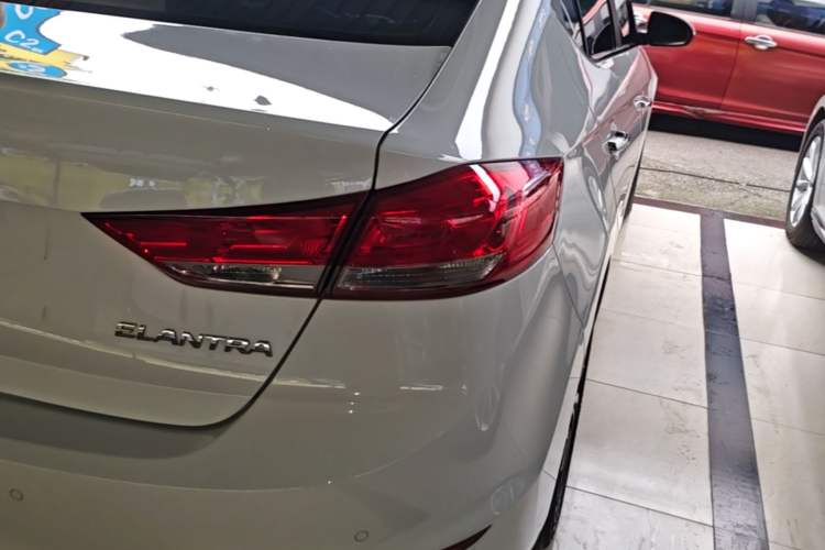 Used Hyundai Elantra (6th Generation / Lingdong) 2019 1.5L CVT ZhiXuan – Elite Version Exterior 3