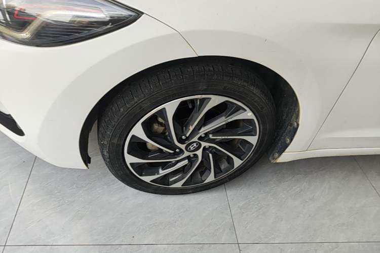 Used Hyundai Elantra (6th Generation / Lingdong) 2019 1.5L CVT ZhiXuan – Elite Version Exterior 4