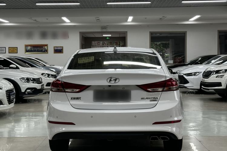 Used Hyundai Elantra (6th Generation / Lingdong) 2019 1.4T Dual-Clutch Xuan Dong · Dynamic Model Exterior 4