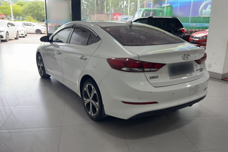 Used Hyundai Elantra (6th Generation / Lingdong) 2019 1.4T Dual-Clutch Xuan Dong · Dynamic Model Exterior 4