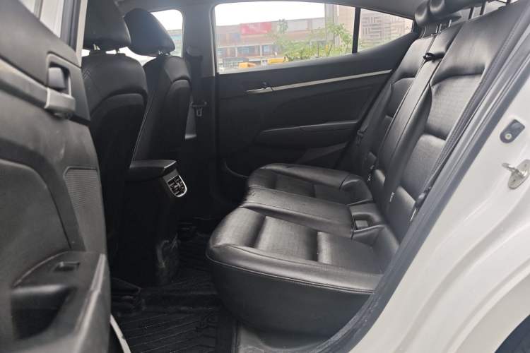 Used Hyundai Elantra (6th Generation / Lingdong) 2019 1.5L CVT ZhiXuan – Elite Version Exterior 6