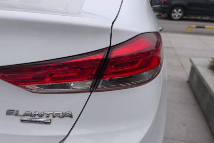 Used Hyundai Elantra (6th Generation / Lingdong) 2019 1.5L CVT ZhiXuan – Elite Version Exterior 6