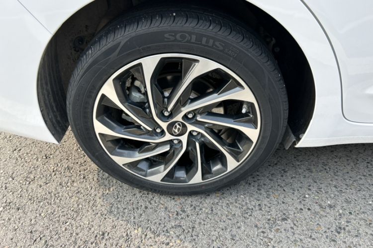 Used Hyundai Elantra (6th Generation / Lingdong) 2019 1.4T Dual-Clutch Xuan Dong · Dynamic Model Exterior 8