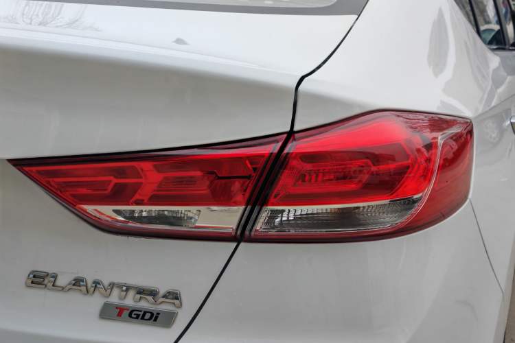 Used Hyundai Elantra (6th Generation / Lingdong) 2019 1.4T Dual-Clutch Xuan Dong · Dynamic Model Exterior 8