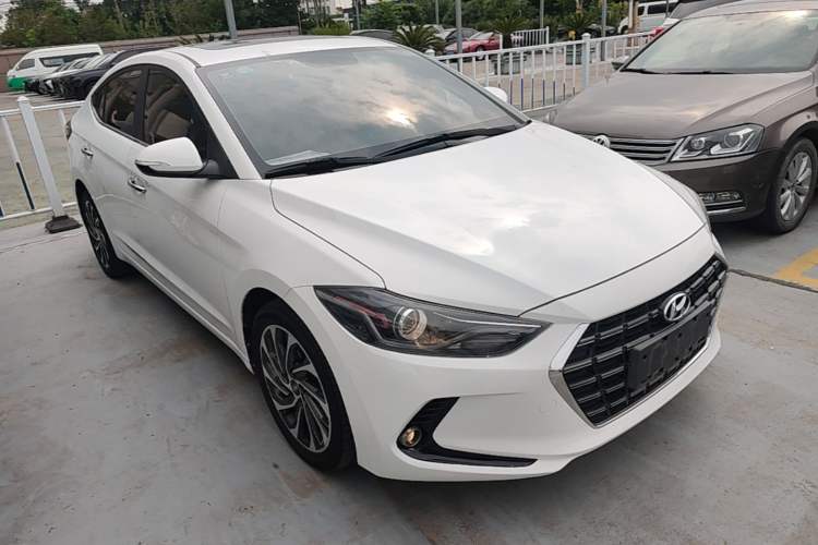 Used Hyundai Elantra (6th Generation / Lingdong) 2019 1.4T Dual-Clutch Xuan Dong · Dynamic Model Front Right 45 Deg