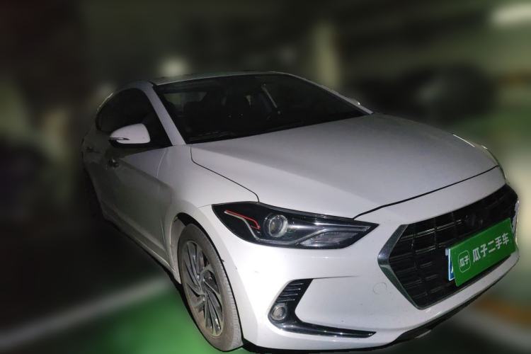 Used Hyundai Elantra (6th Generation / Lingdong) 2019 1.5L CVT Smart & Luxurious Trim Front Right 45 Deg