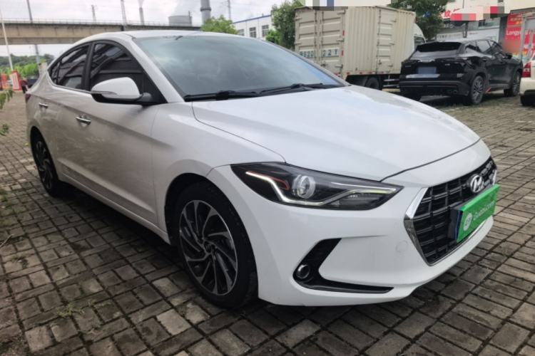 Used Hyundai Elantra (6th Generation / Lingdong) 2019 1.4T Dual-Clutch Xuan Dong · Dynamic Model Front Right 45 Deg