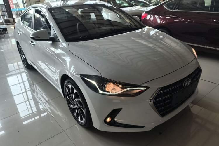Used Hyundai Elantra (6th Generation / Lingdong) 2019 1.5L CVT ZhiXuan – Elite Version Front Right 45 Deg
