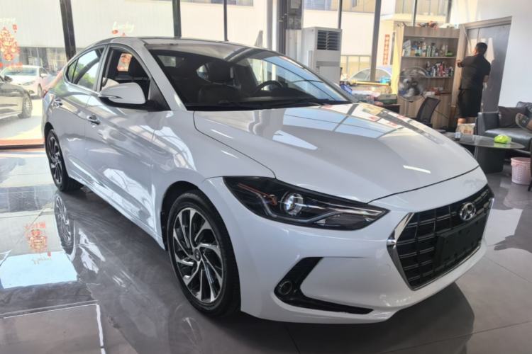 Used Hyundai Elantra (6th Generation / Lingdong) 2019 1.4T Dual-Clutch Xuan Dong · Dynamic Model Front Right 45 Deg