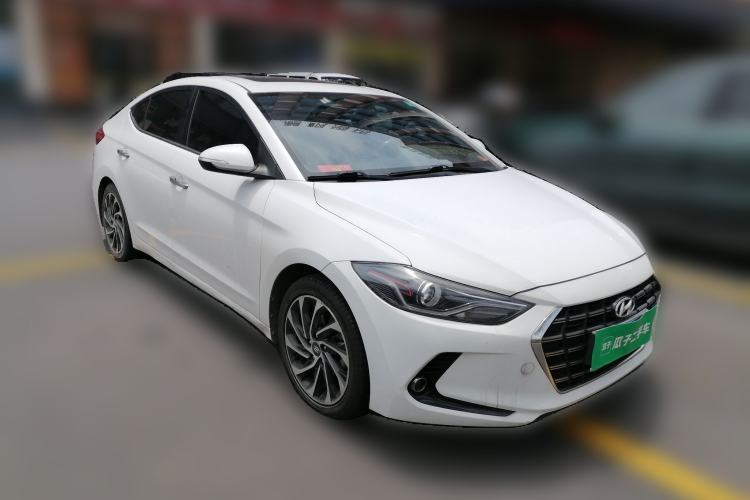 Used Hyundai Elantra (6th Generation / Lingdong) 2019 1.4T Dual-Clutch Xuan Dong · Dynamic Model Front Right 45 Deg