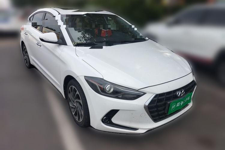 Used Hyundai Elantra (6th Generation / Lingdong) 2019 1.5L CVT Smart & Luxurious Trim Front Right 45 Deg
