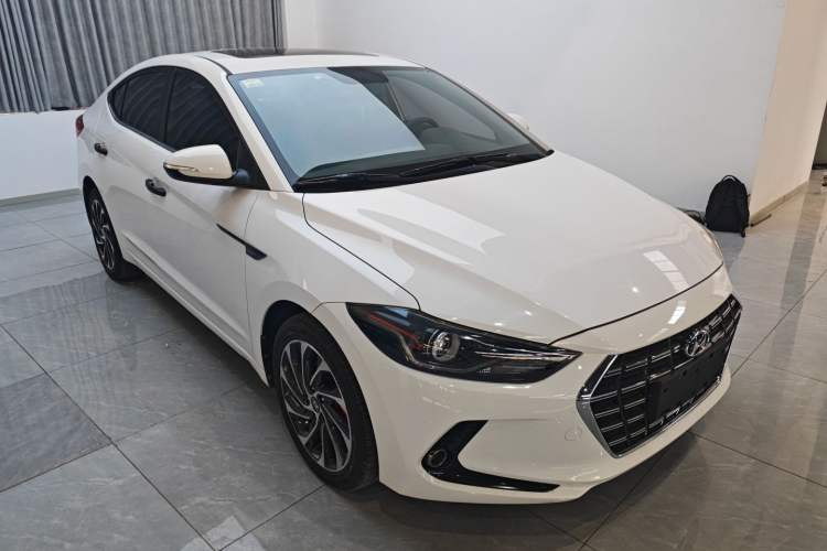 Used Hyundai Elantra (6th Generation / Lingdong) 2019 1.5L CVT ZhiXuan – Elite Version Front Right 45 Deg