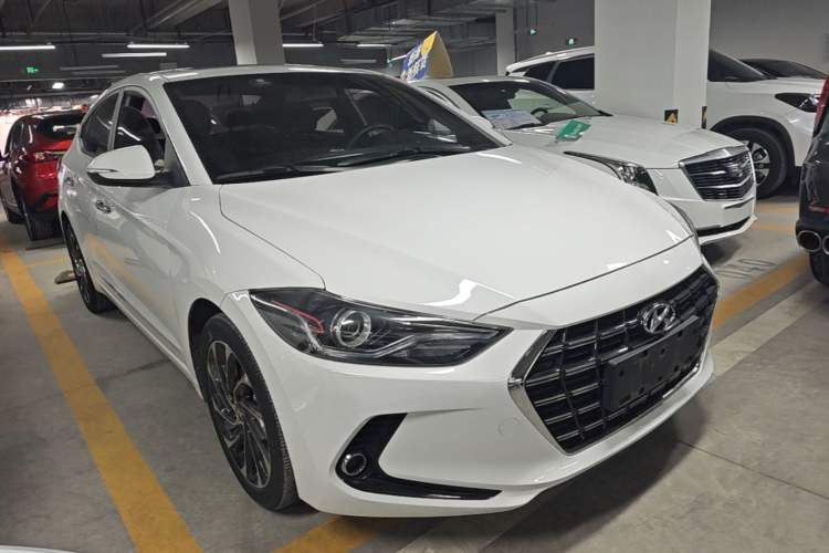 Used Hyundai Elantra (6th Generation / Lingdong) 2019 1.4T Dual-Clutch Xuan Dong · Dynamic Model Front Right 45 Deg