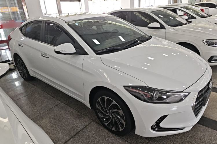 Used Hyundai Elantra (6th Generation / Lingdong) 2019 1.5L CVT ZhiXuan – Elite Version Front Right 45 Deg