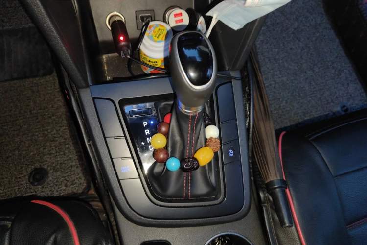 Used Hyundai Elantra (6th Generation / Lingdong) 2019 1.4T Dual-Clutch Xuan Dong · Dynamic Model Gear Lever