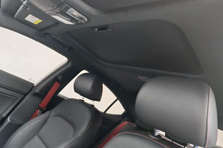 Used Hyundai Elantra (6th Generation / Lingdong) 2019 1.4T Dual-Clutch Xuan Dong · Dynamic Model Headliner