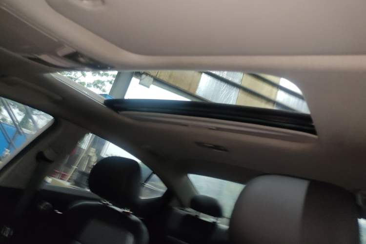Used Hyundai Elantra (6th Generation / Lingdong) 2019 1.5L CVT ZhiXuan – Elite Version Headliner