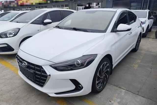 Hyundai Elantra (6th Generation / Lingdong) 2019 1.4T Dual-Clutch Xuan Dong · Dynamic Model usado