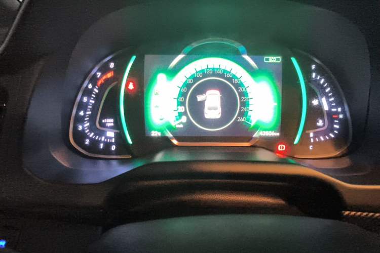 Used Hyundai Elantra (6th Generation / Lingdong) 2019 1.4T Dual-Clutch Xuan Dong · Dynamic Model Instrument Cluster