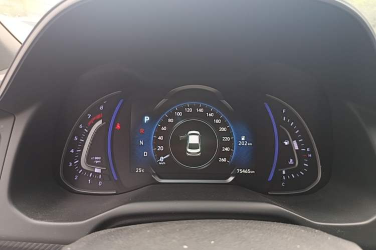 Used Hyundai Elantra (6th Generation / Lingdong) 2019 1.4T Dual-Clutch Xuan Dong · Dynamic Model Instrument Cluster