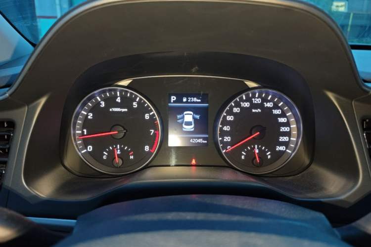 Used Hyundai Elantra (6th Generation / Lingdong) 2019 1.5L CVT ZhiXuan – Elite Version Instrument Cluster