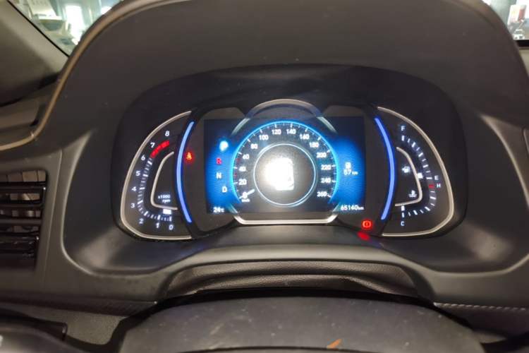 Used Hyundai Elantra (6th Generation / Lingdong) 2019 1.4T Dual-Clutch Xuan Dong · Dynamic Model Instrument Cluster