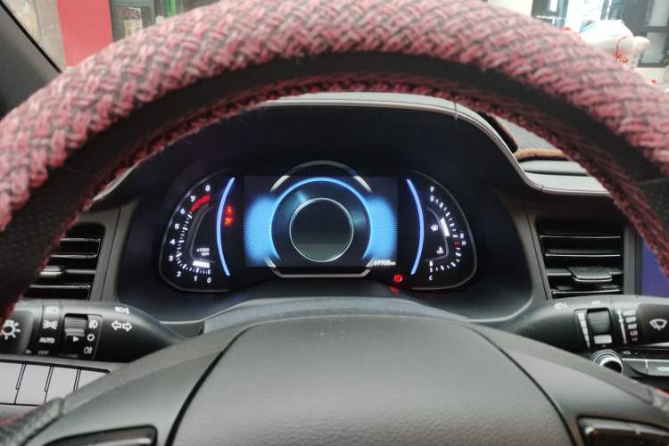 Used Hyundai Elantra (6th Generation / Lingdong) 2019 1.4T Dual-Clutch Xuan Dong · Dynamic Model Instrument Cluster