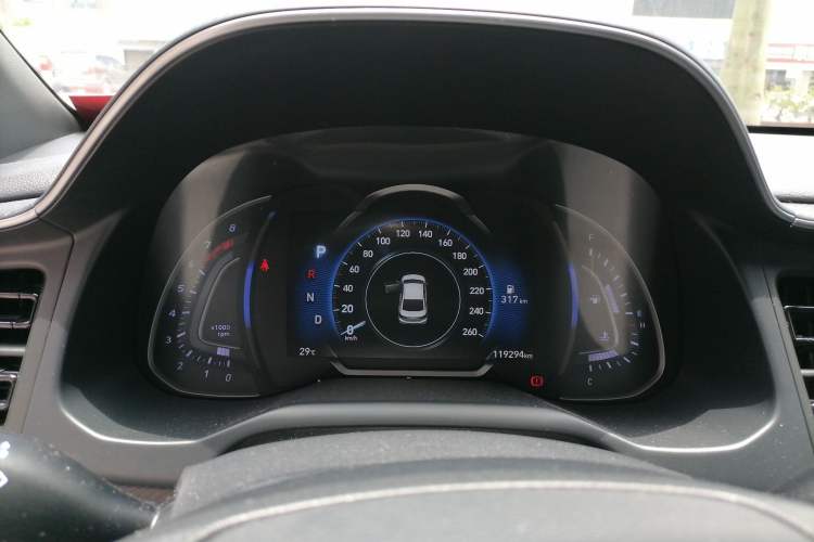 Used Hyundai Elantra (6th Generation / Lingdong) 2019 1.4T Dual-Clutch Xuan Dong · Dynamic Model Instrument Cluster