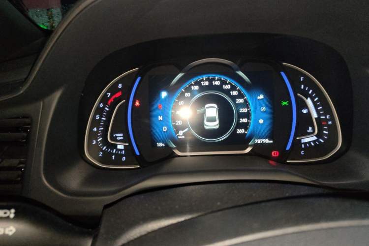 Used Hyundai Elantra (6th Generation / Lingdong) 2019 1.4T Dual-Clutch Xuan Dong · Dynamic Model Instrument Cluster