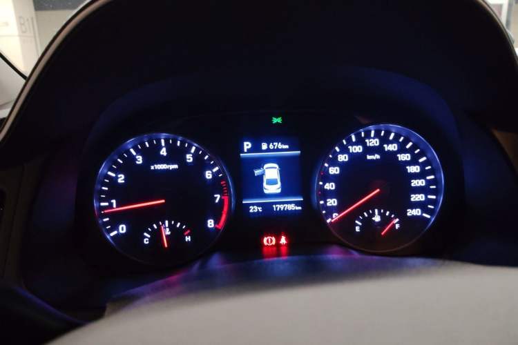 Used Hyundai Elantra (6th Generation / Lingdong) 2019 1.5L CVT ZhiXuan – Elite Version Instrument Cluster