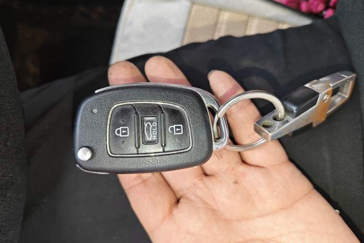 Used Hyundai Elantra (6th Generation / Lingdong) 2019 1.5L CVT ZhiXuan – Elite Version Interior 1