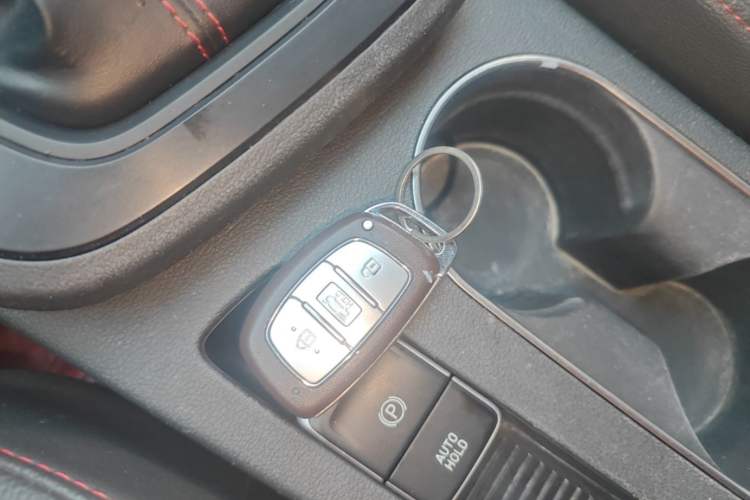 Used Hyundai Elantra (6th Generation / Lingdong) 2019 1.4T Dual-Clutch Xuan Dong · Dynamic Model Interior 1