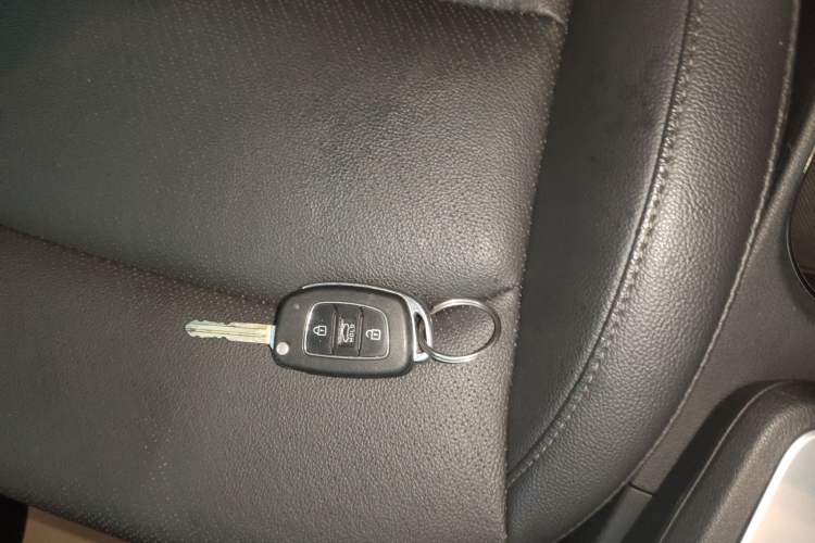 Used Hyundai Elantra (6th Generation / Lingdong) 2019 1.5L CVT ZhiXuan – Elite Version Interior 1