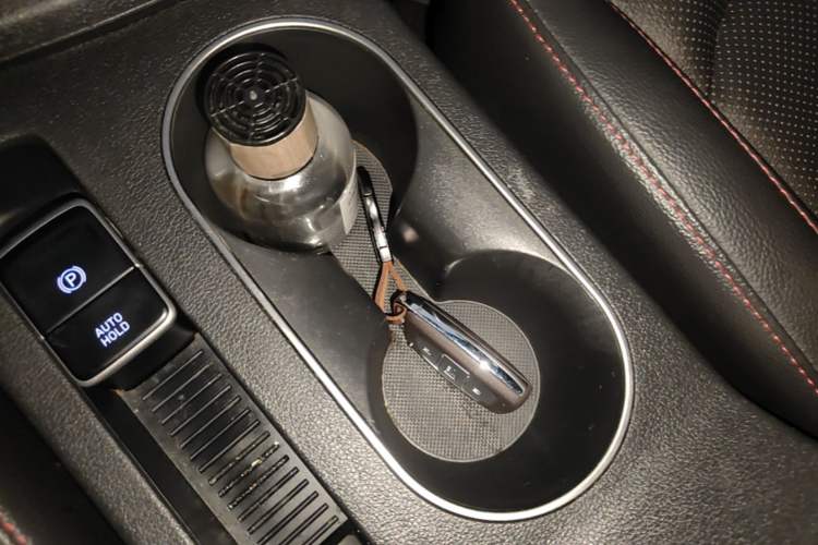 Used Hyundai Elantra (6th Generation / Lingdong) 2019 1.4T Dual-Clutch Xuan Dong · Dynamic Model Interior 1