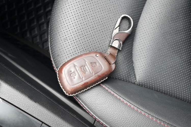 Used Hyundai Elantra (6th Generation / Lingdong) 2019 1.4T Dual-Clutch Xuan Dong · Dynamic Model Interior 1