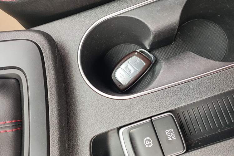 Used Hyundai Elantra (6th Generation / Lingdong) 2019 1.4T Dual-Clutch Xuan Dong · Dynamic Model Interior 1
