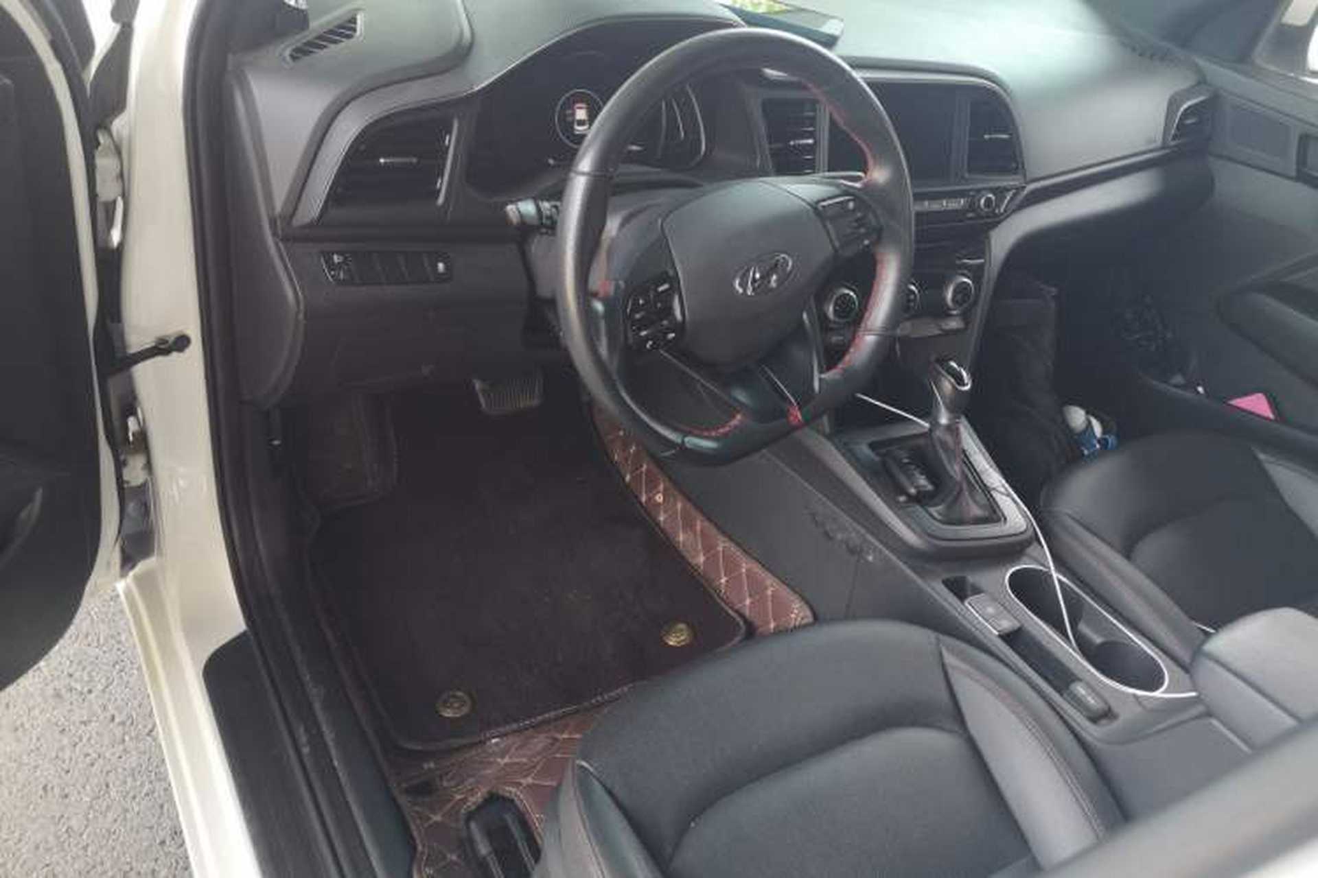 Used Hyundai Elantra (6th Generation / Lingdong) 2019 1.4T Dual-Clutch Xuan Dong · Dynamic Model Interior 2