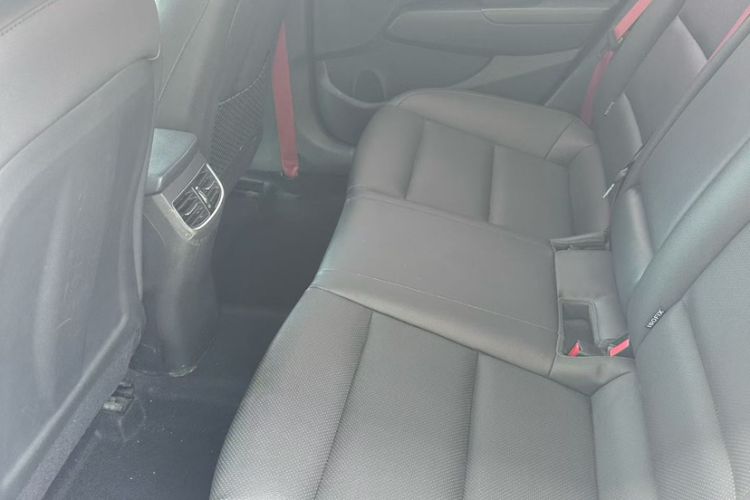 Used Hyundai Elantra (6th Generation / Lingdong) 2019 1.4T Dual-Clutch Xuan Dong · Dynamic Model Interior 3