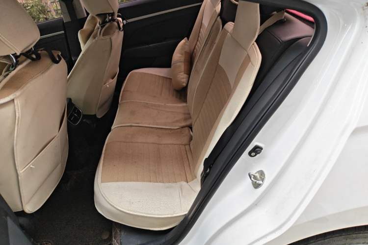 Used Hyundai Elantra (6th Generation / Lingdong) 2019 1.5L CVT ZhiXuan – Elite Version Interior 4