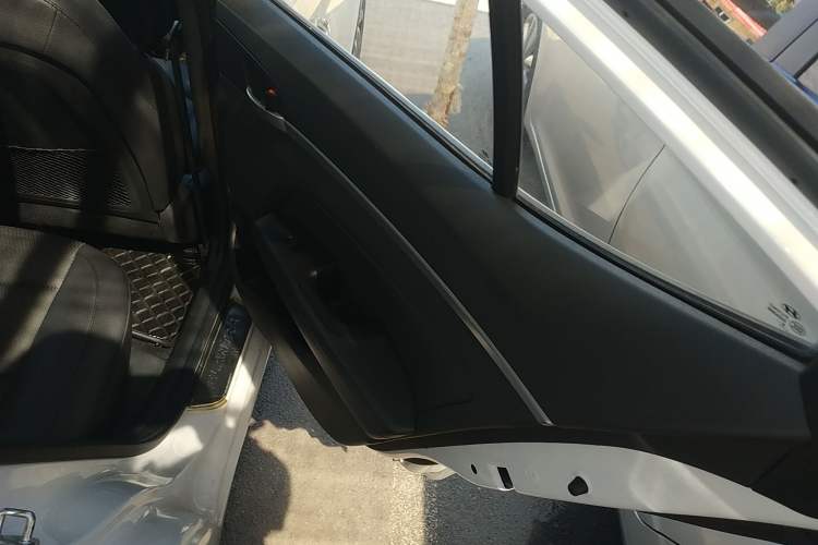 Used Hyundai Elantra (6th Generation / Lingdong) 2019 1.5L CVT ZhiXuan – Elite Version Interior 6