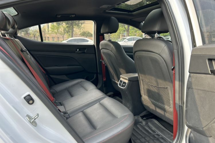 Used Hyundai Elantra (6th Generation / Lingdong) 2019 1.4T Dual-Clutch Xuan Dong · Dynamic Model Interior 7