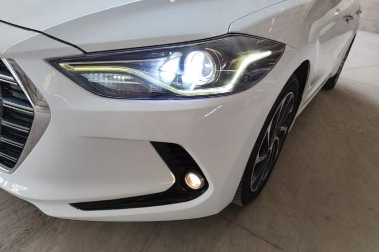 Used Hyundai Elantra (6th Generation / Lingdong) 2019 1.5L CVT ZhiXuan – Elite Version Left Front Headlight