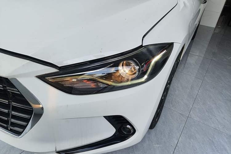 Used Hyundai Elantra (6th Generation / Lingdong) 2019 1.5L CVT ZhiXuan – Elite Version Left Front Headlight