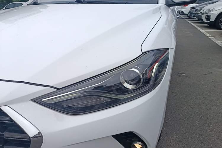 Used Hyundai Elantra (6th Generation / Lingdong) 2019 1.4T Dual-Clutch Xuan Dong · Dynamic Model Left Front Headlight