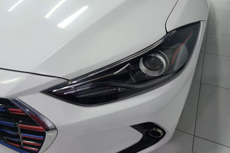 Used Hyundai Elantra (6th Generation / Lingdong) 2019 1.5L CVT ZhiXuan – Elite Version Left Front Headlight